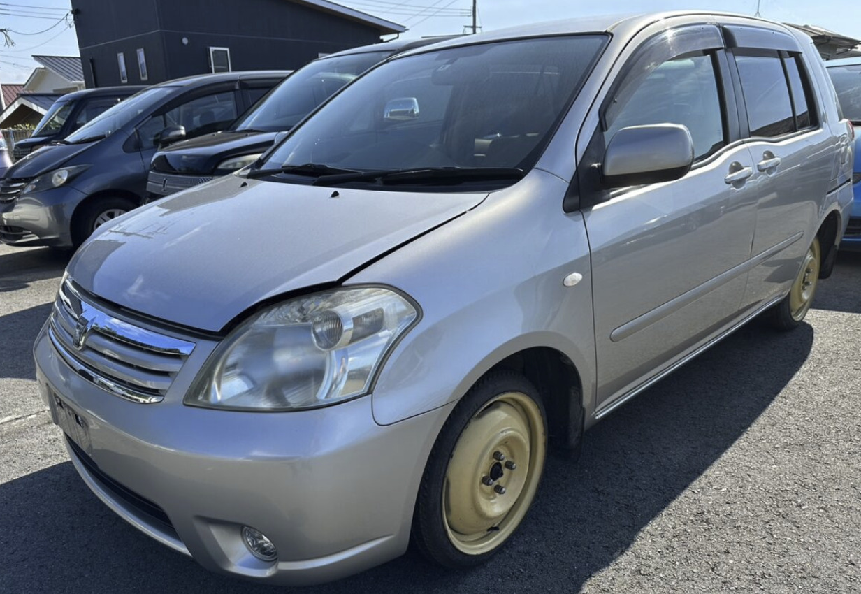 阿蘇市の廃車買取：トヨタ・ラウム