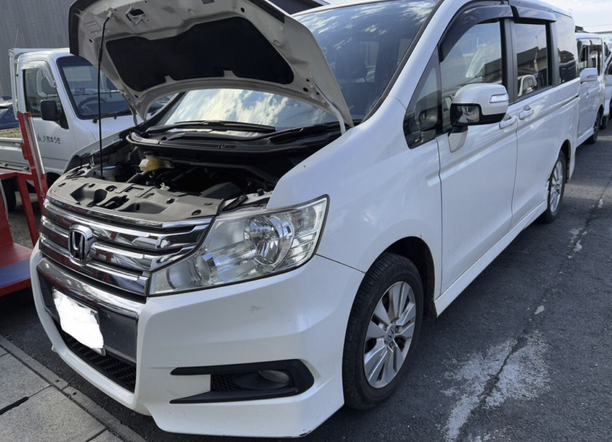 阿蘇市の廃車買取：ホンダ・ステップワゴンスパーダ