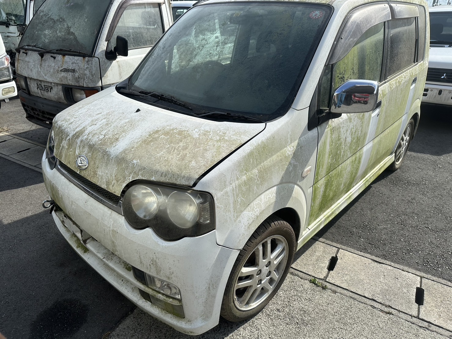 ダイハツムーヴの事故車を26840円で買い取りました。写真：田島車輌